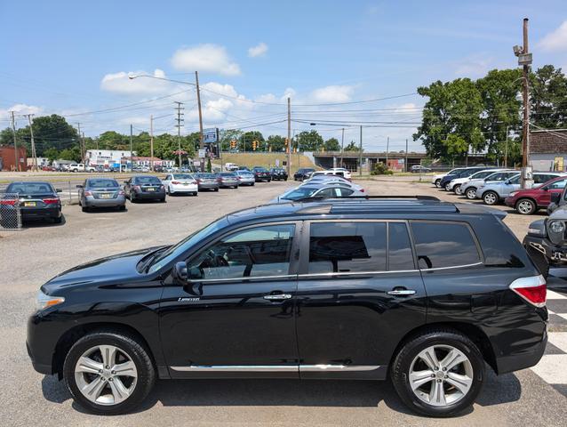 used 2013 Toyota Highlander car, priced at $14,800