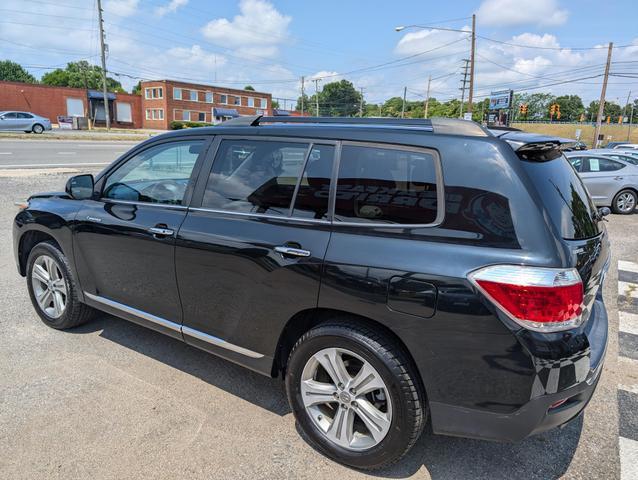 used 2013 Toyota Highlander car, priced at $14,800