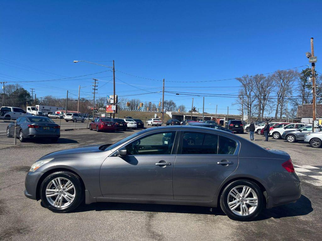used 2013 INFINITI G37 car, priced at $9,000