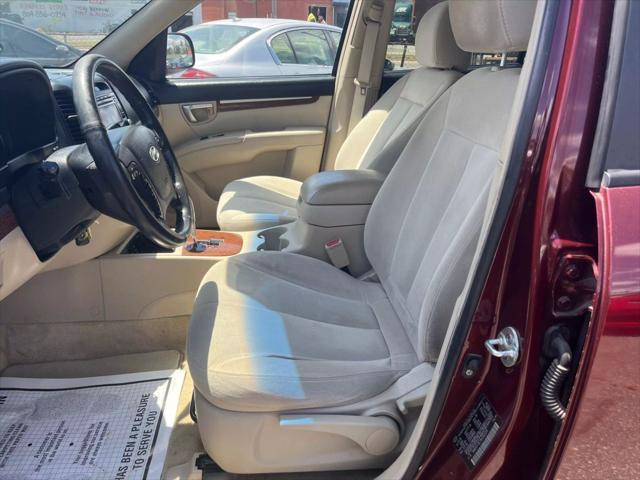 used 2009 Hyundai Santa Fe car, priced at $6,900