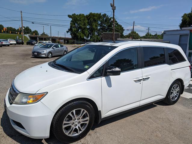 used 2013 Honda Odyssey car, priced at $7,900