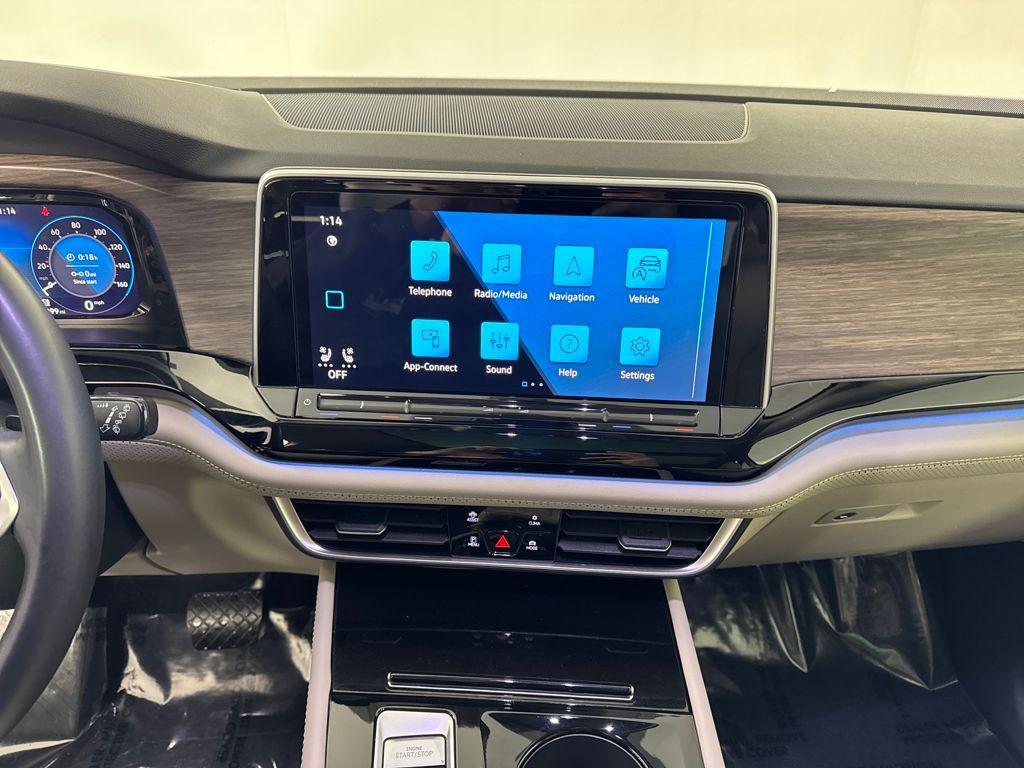 used 2024 Volkswagen Atlas car, priced at $34,950