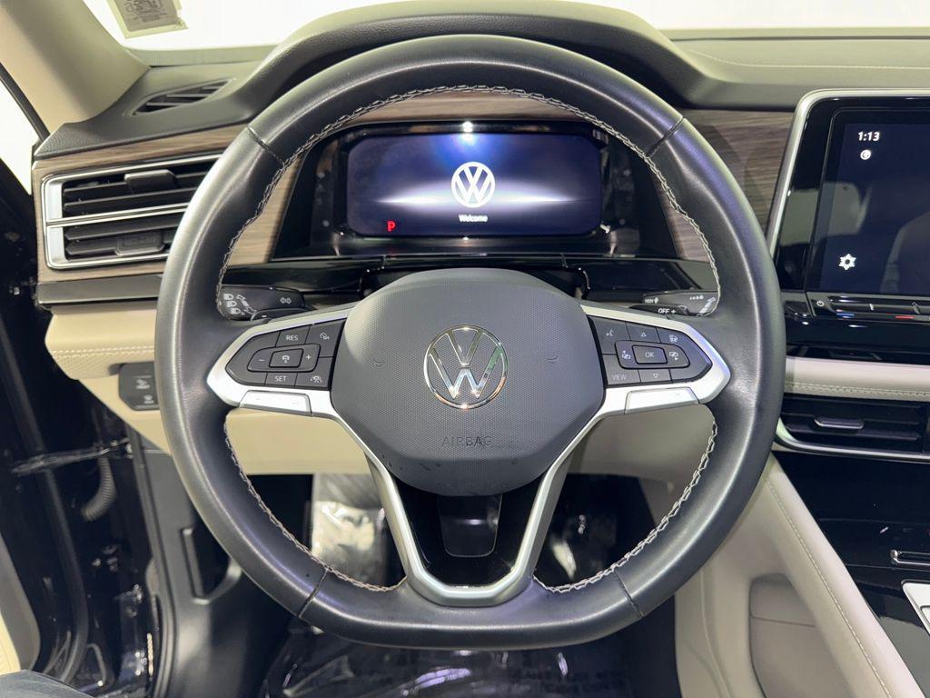 used 2024 Volkswagen Atlas car, priced at $34,950