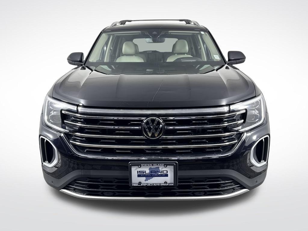 used 2024 Volkswagen Atlas car, priced at $34,950