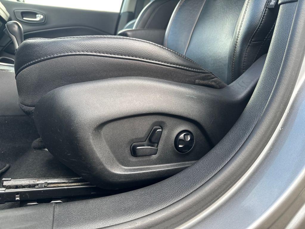 used 2019 Jeep Compass car, priced at $17,249