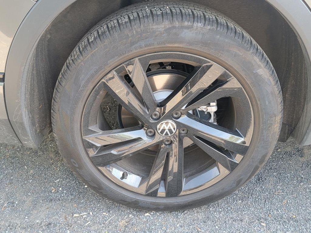 used 2024 Volkswagen Tiguan car, priced at $29,999