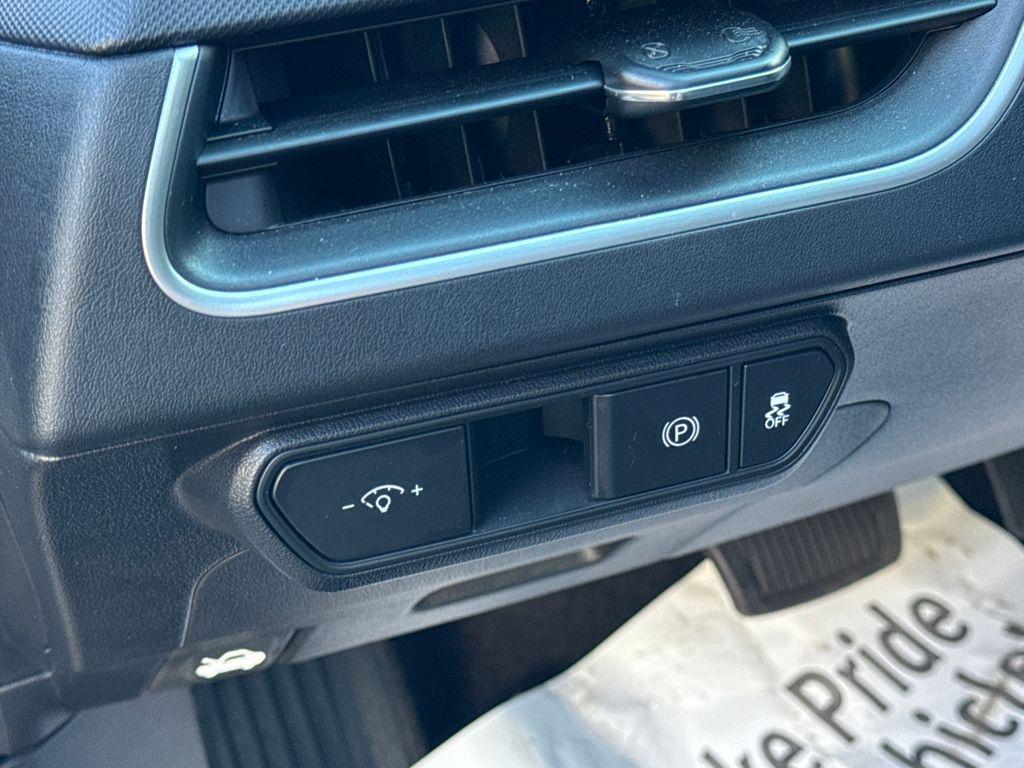 used 2025 Kia K4 car, priced at $18,977