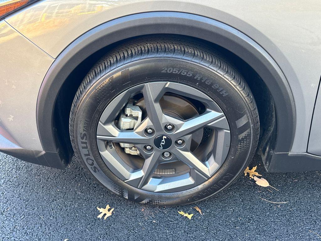 used 2025 Kia K4 car, priced at $18,977