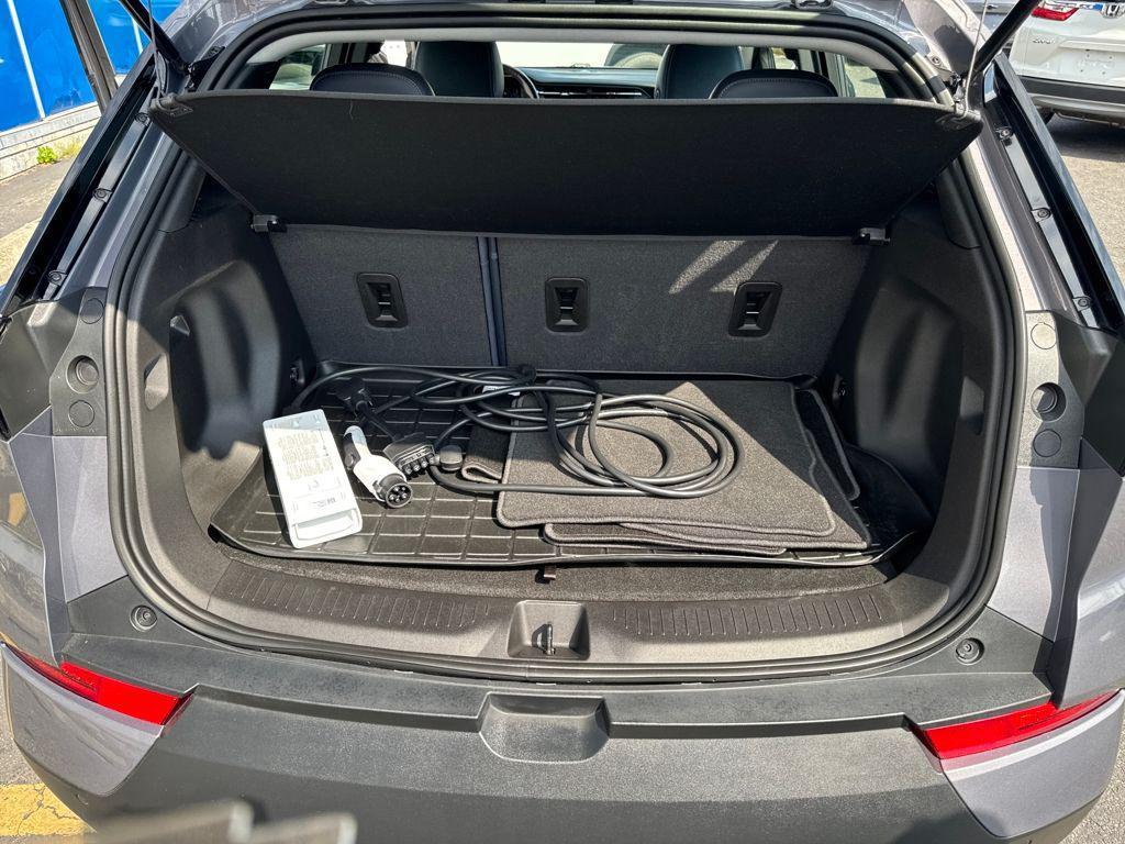 used 2022 Chevrolet Bolt EUV car, priced at $16,999