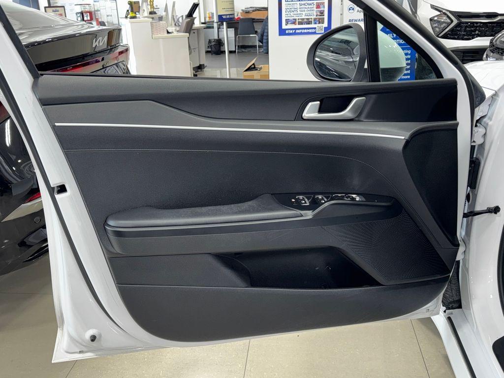 used 2022 Kia K5 car, priced at $16,999