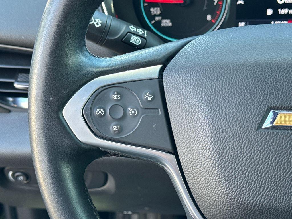 used 2023 Chevrolet Traverse car, priced at $28,322