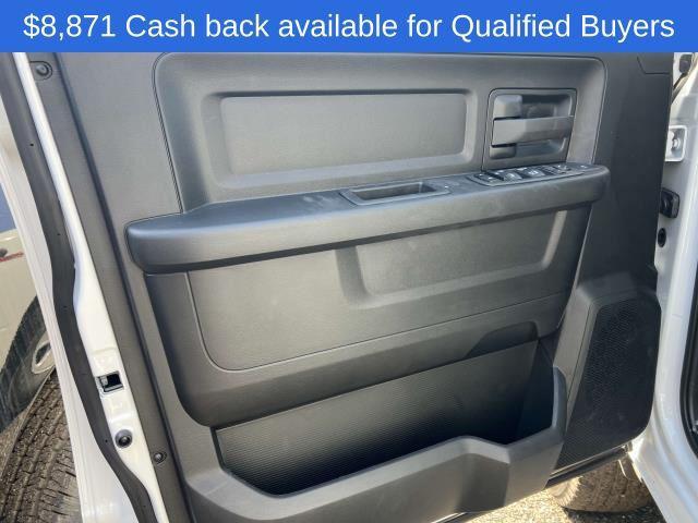 new 2024 Ram 3500 car, priced at $52,680