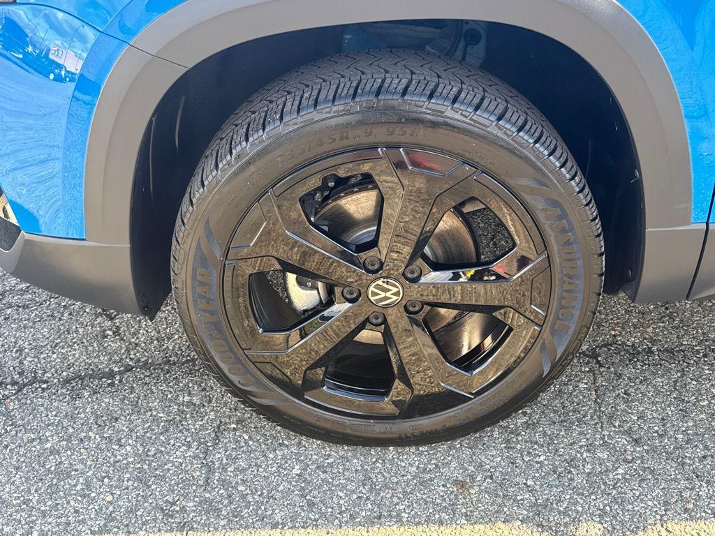 used 2025 Volkswagen Taos car, priced at $27,675