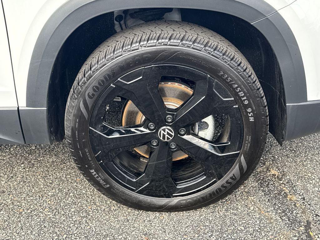 used 2025 Volkswagen Taos car, priced at $30,499