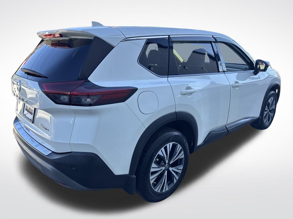 used 2021 Nissan Rogue car, priced at $15,780