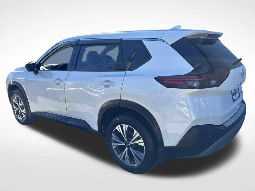 used 2021 Nissan Rogue car, priced at $15,780