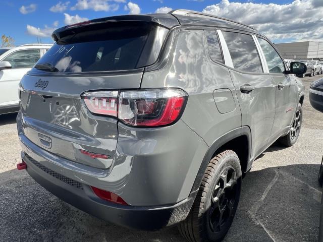new 2024 Jeep Compass car, priced at $33,367