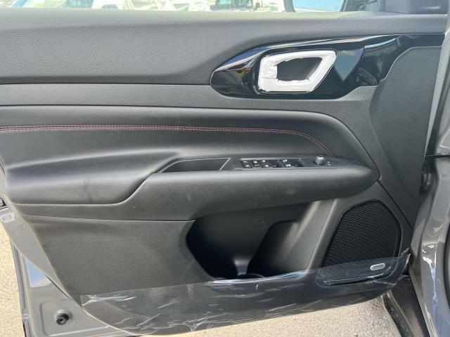 new 2024 Jeep Compass car, priced at $33,367