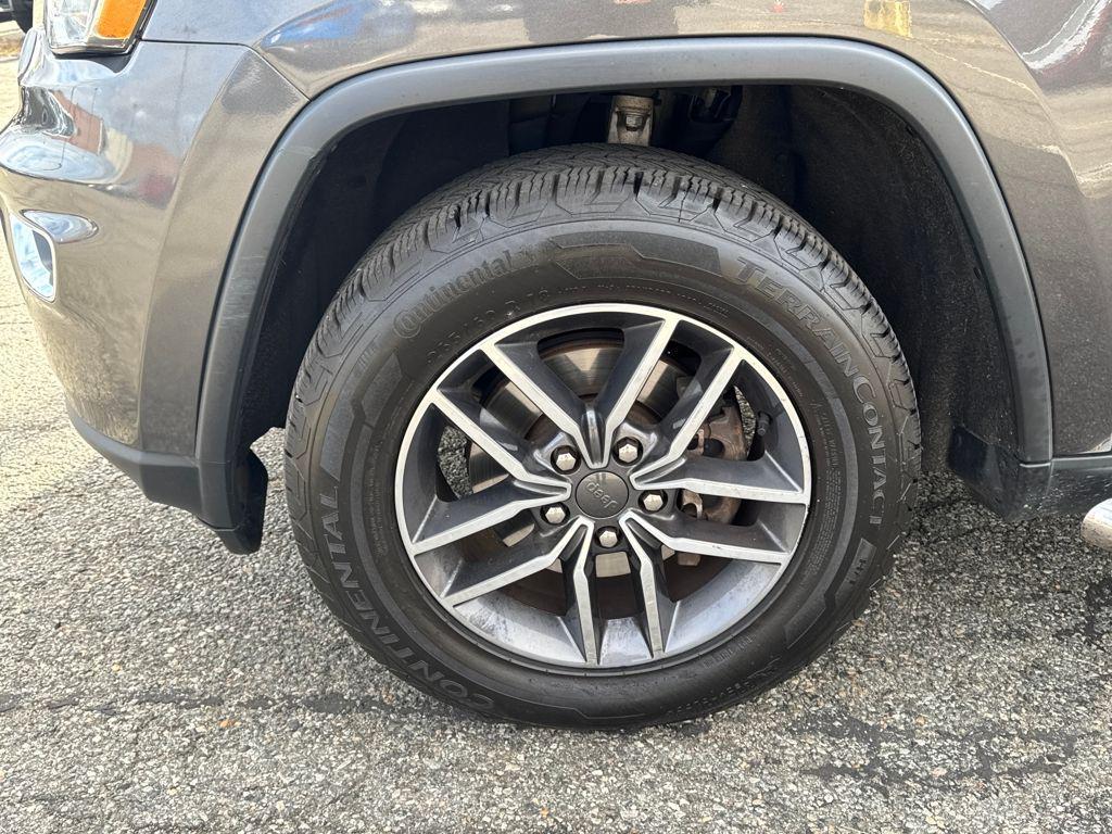 used 2020 Jeep Grand Cherokee car, priced at $19,575