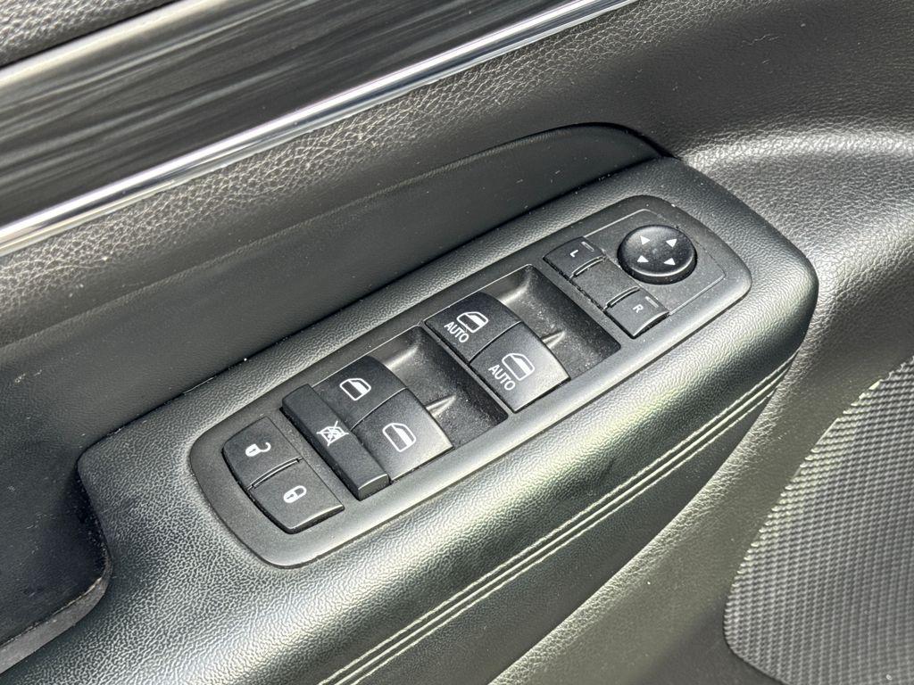 used 2020 Jeep Grand Cherokee car, priced at $19,575