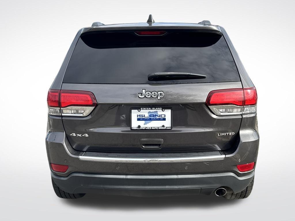 used 2020 Jeep Grand Cherokee car, priced at $19,575