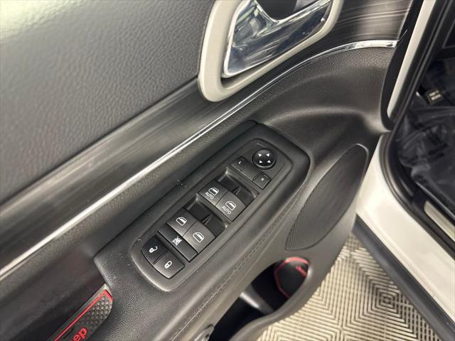 used 2021 Jeep Grand Cherokee car, priced at $26,192