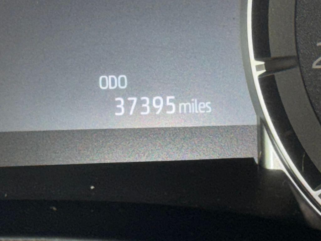 used 2022 Toyota Highlander car, priced at $34,290