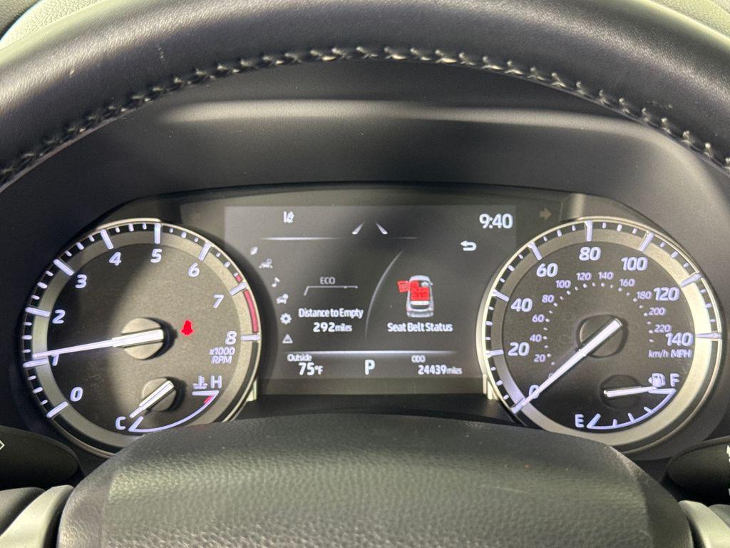 used 2022 Toyota Highlander car, priced at $34,390