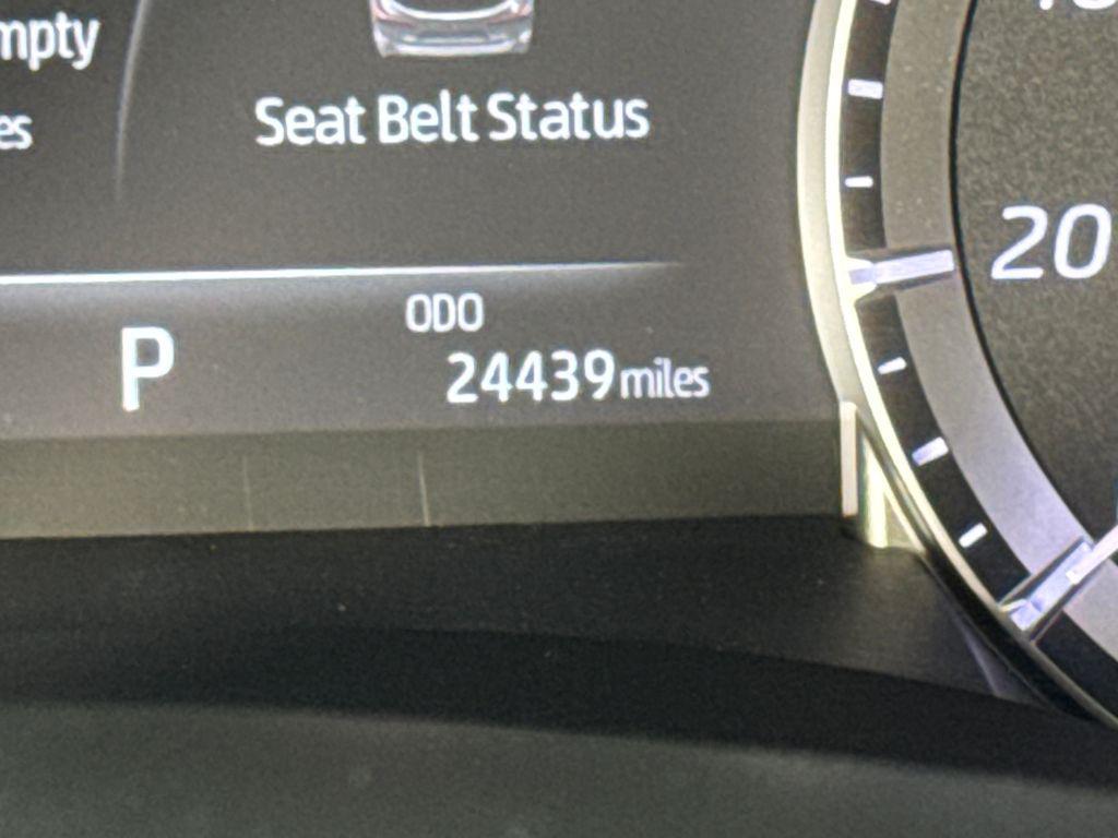 used 2022 Toyota Highlander car, priced at $34,390