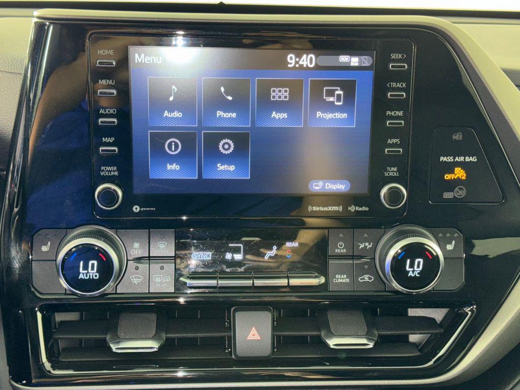 used 2022 Toyota Highlander car, priced at $34,390