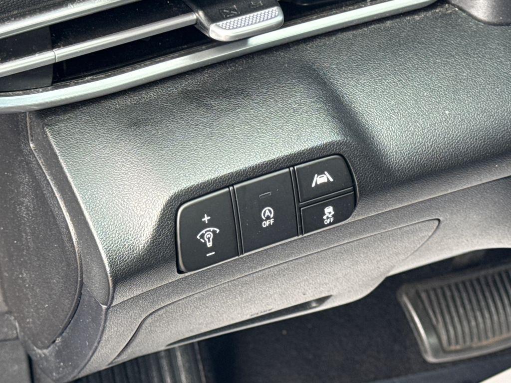 used 2023 Hyundai Elantra car, priced at $16,622