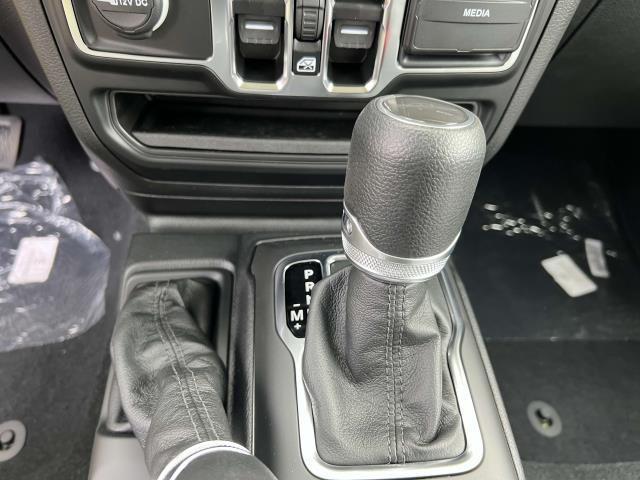 new 2023 Jeep Gladiator car, priced at $39,999