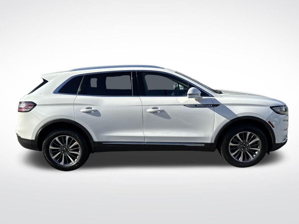 used 2023 Lincoln Nautilus car, priced at $36,287