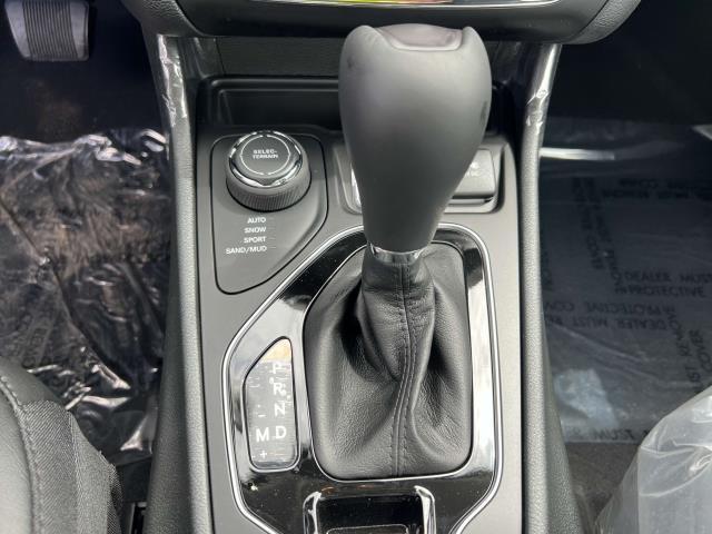 new 2023 Jeep Cherokee car, priced at $33,808