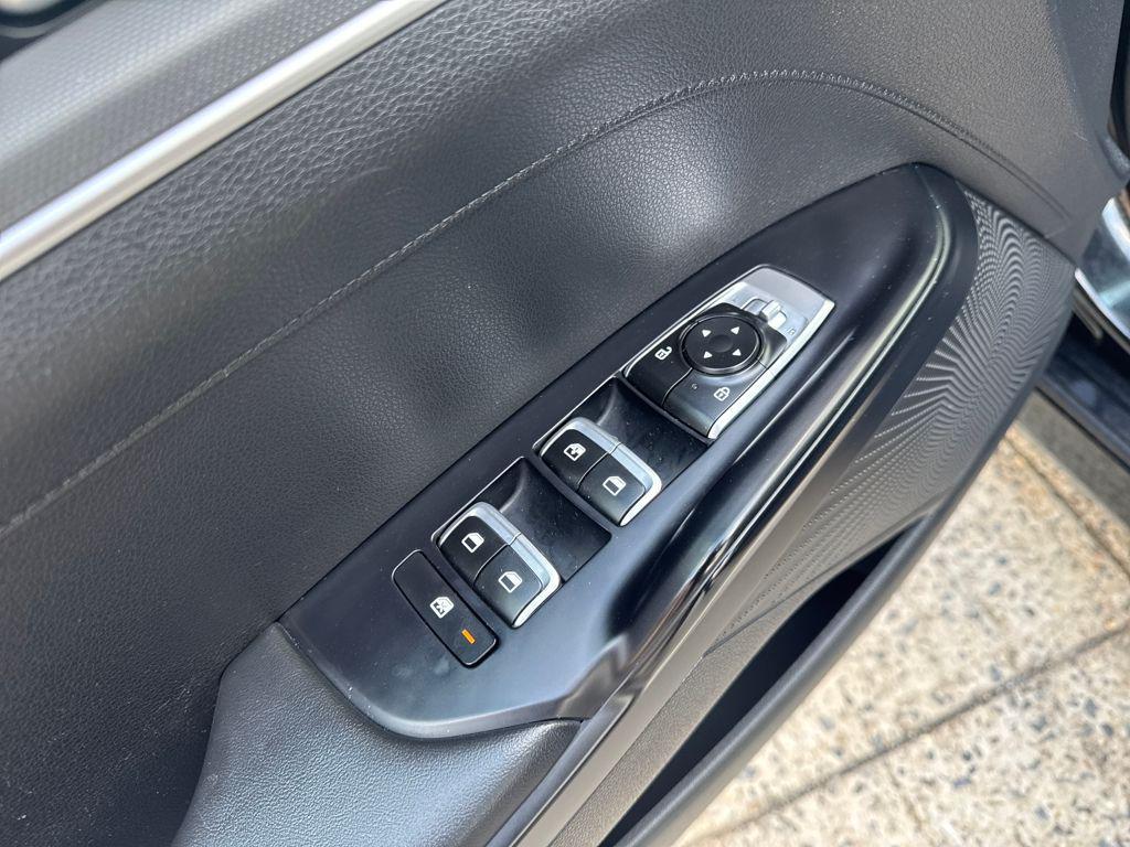 used 2022 Kia K5 car, priced at $16,998