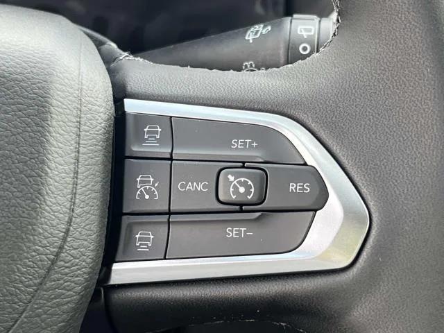 new 2025 Jeep Compass car, priced at $33,187
