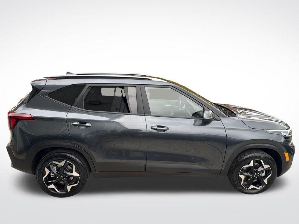 used 2026 Kia Seltos car, priced at $26,977