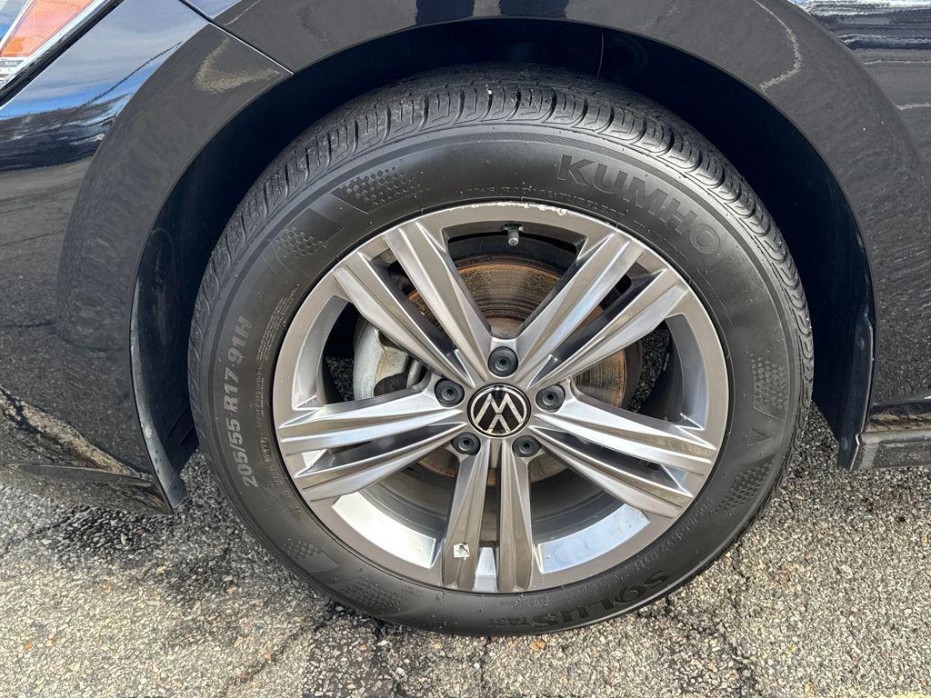 used 2023 Volkswagen Jetta car, priced at $18,275