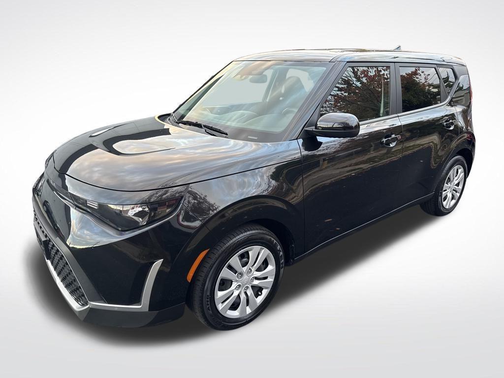 used 2023 Kia Soul car, priced at $17,299