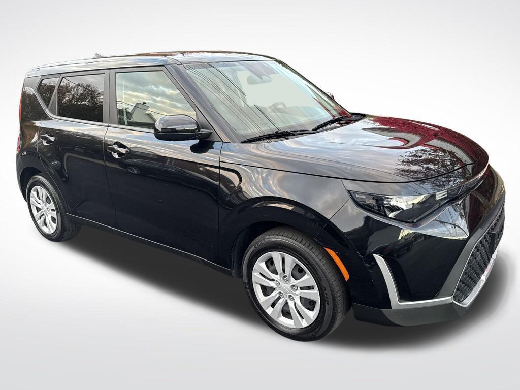 used 2023 Kia Soul car, priced at $17,299