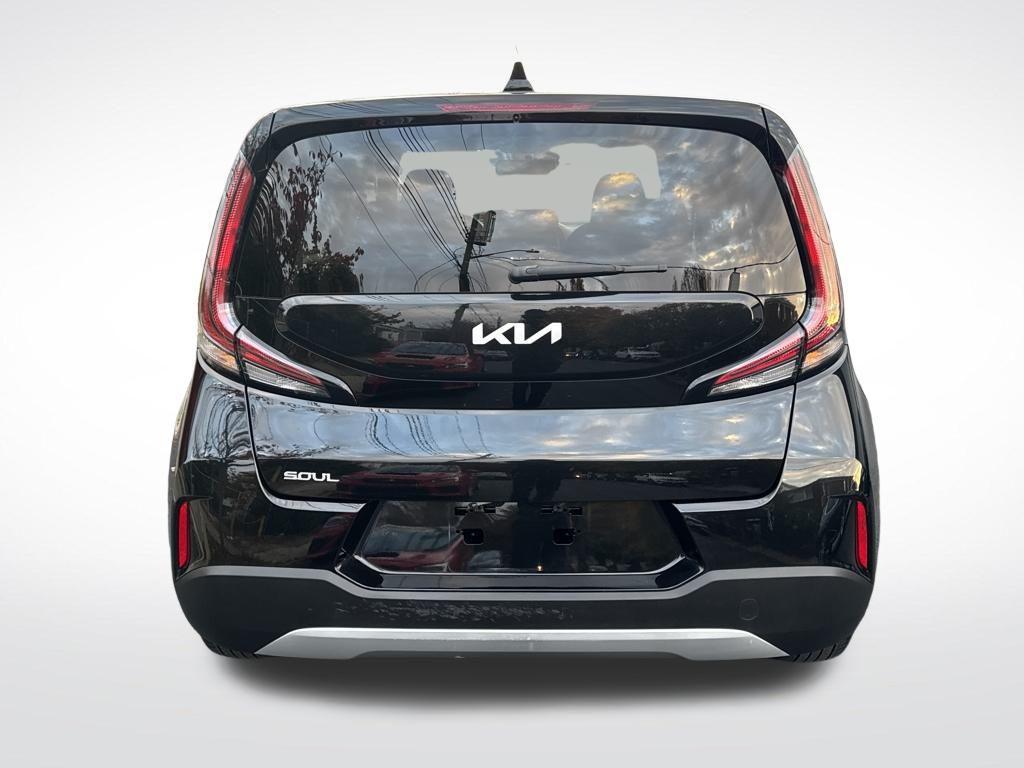 used 2023 Kia Soul car, priced at $17,299
