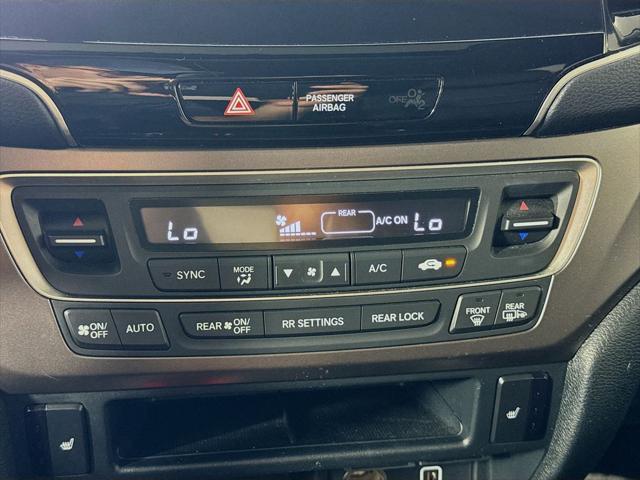 used 2022 Honda Pilot car, priced at $33,995