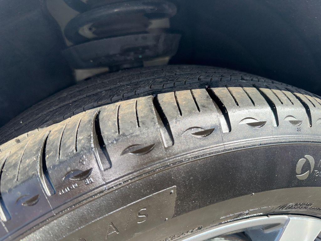 used 2022 Chevrolet Equinox car, priced at $19,386