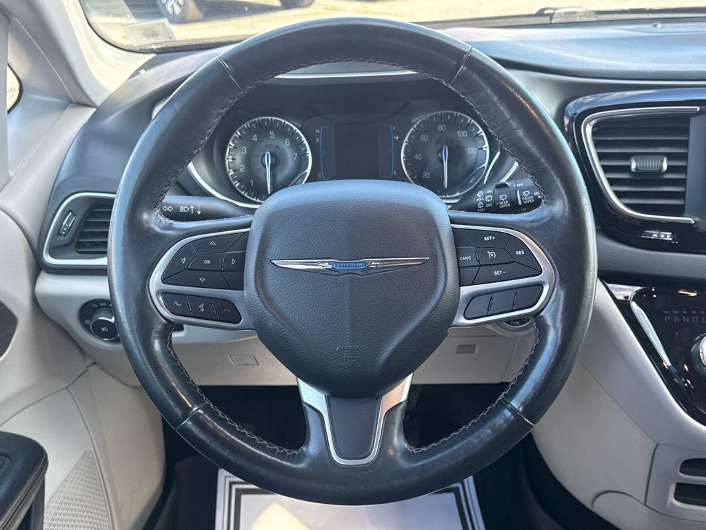 used 2020 Chrysler Pacifica car, priced at $13,977