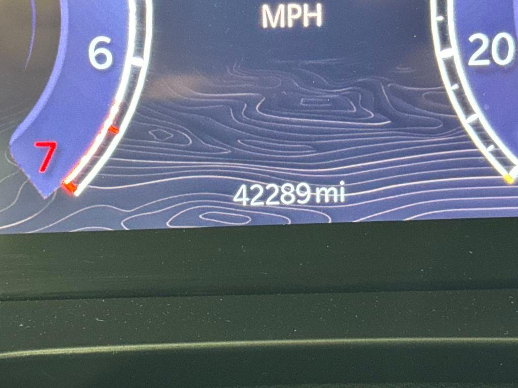 used 2023 Jeep Grand Cherokee car, priced at $36,190