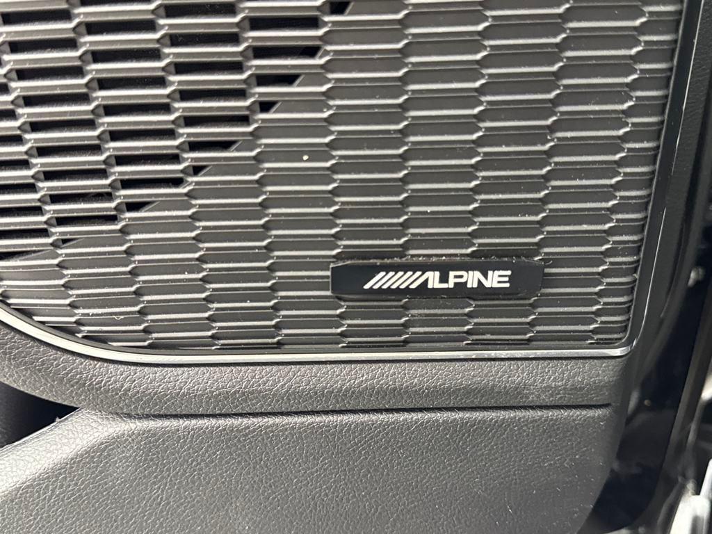 used 2023 Jeep Grand Cherokee car, priced at $36,190
