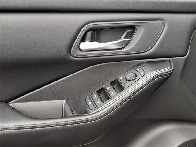 used 2025 Nissan Rogue car, priced at $23,399