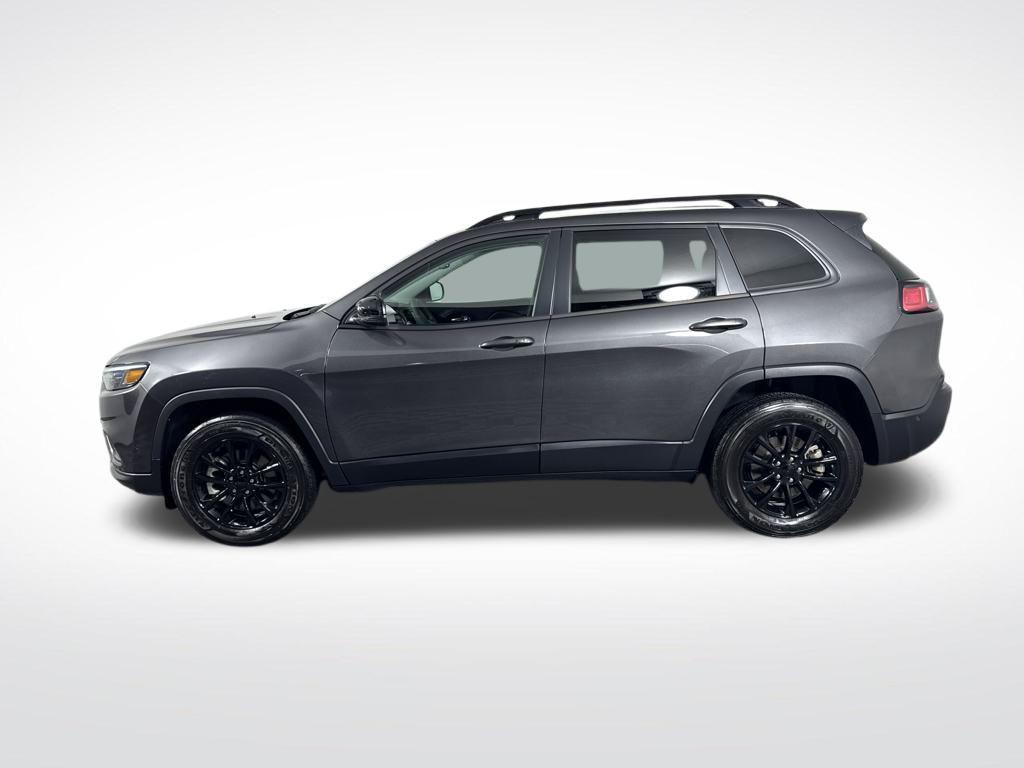 used 2023 Jeep Cherokee car