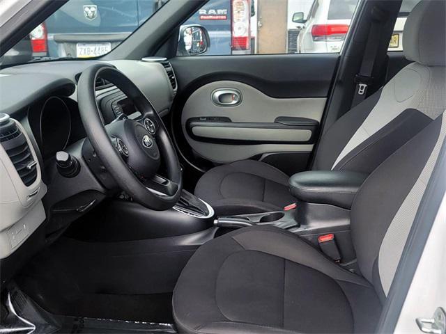 used 2015 Kia Soul car, priced at $6,290