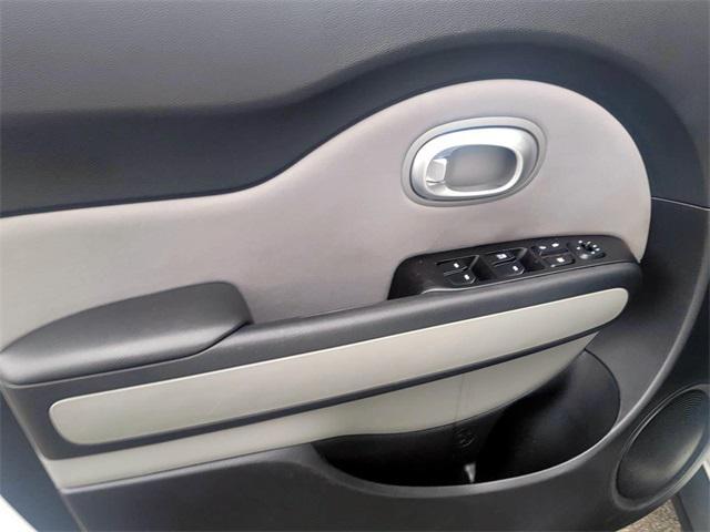 used 2015 Kia Soul car, priced at $6,290